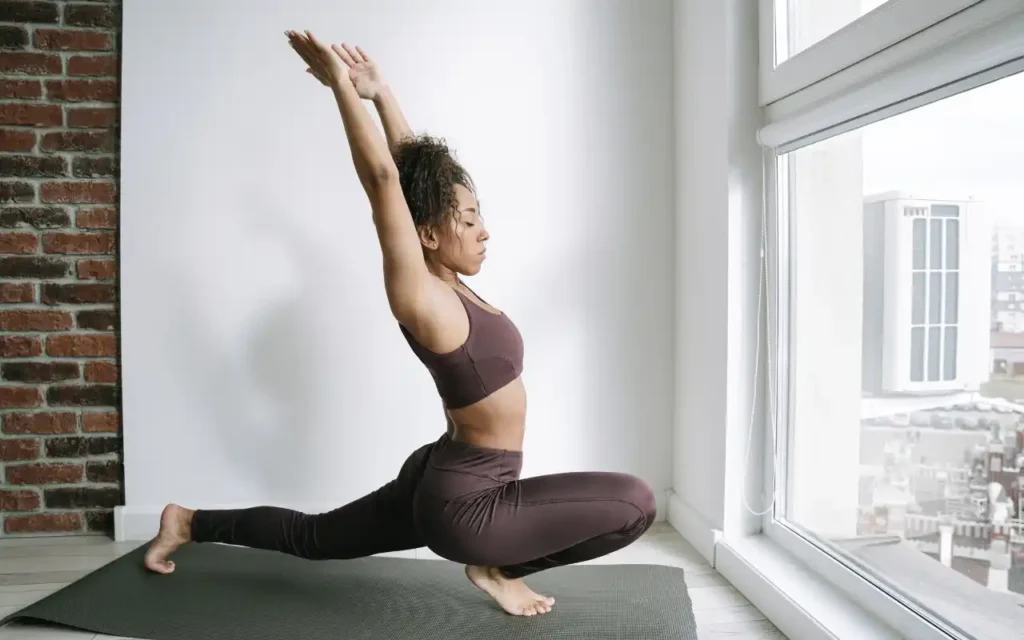 Energize-Seu-Dia-com-Essas-Praticas-Simples-de-Yoga-1024x640 Práticas Simples para Melhorar o Bem-Estar no Dia a Dia