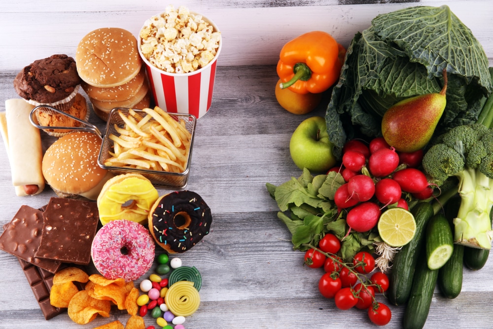 alimentos-que-aumentam-a-ansiedade-1 Alimentos que Pioram a Ansiedade: O Que Evitar na Dieta para Melhorar o Bem-Estar Mental